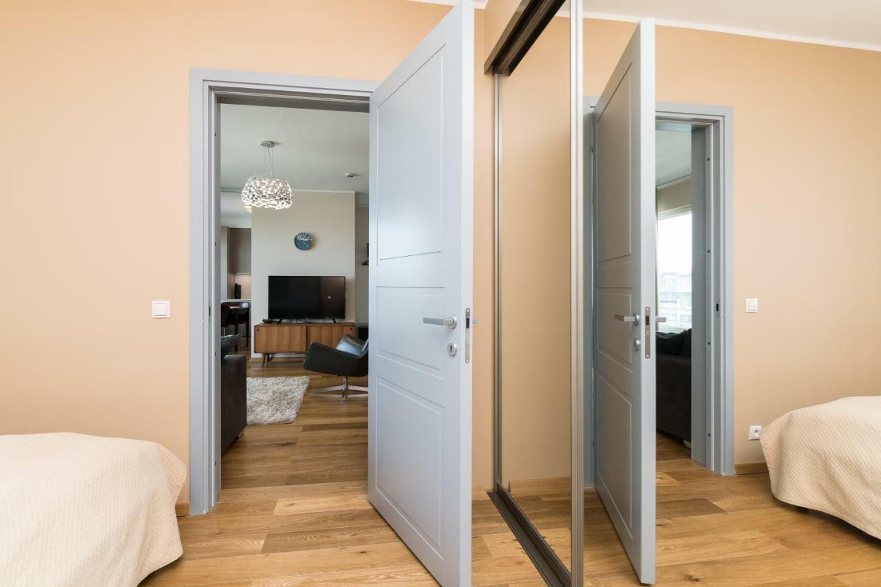 Viru Vaeljak Lux Apartment Talin Exterior foto